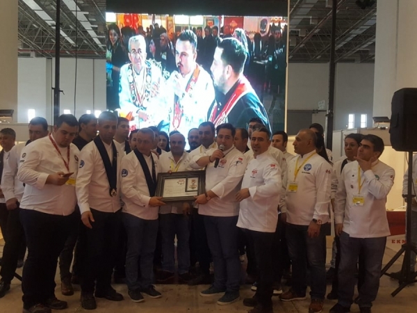 2018 İZMİR'İN ŞEFLERİ ULUSLARARASI YEMEK YARIŞMASI